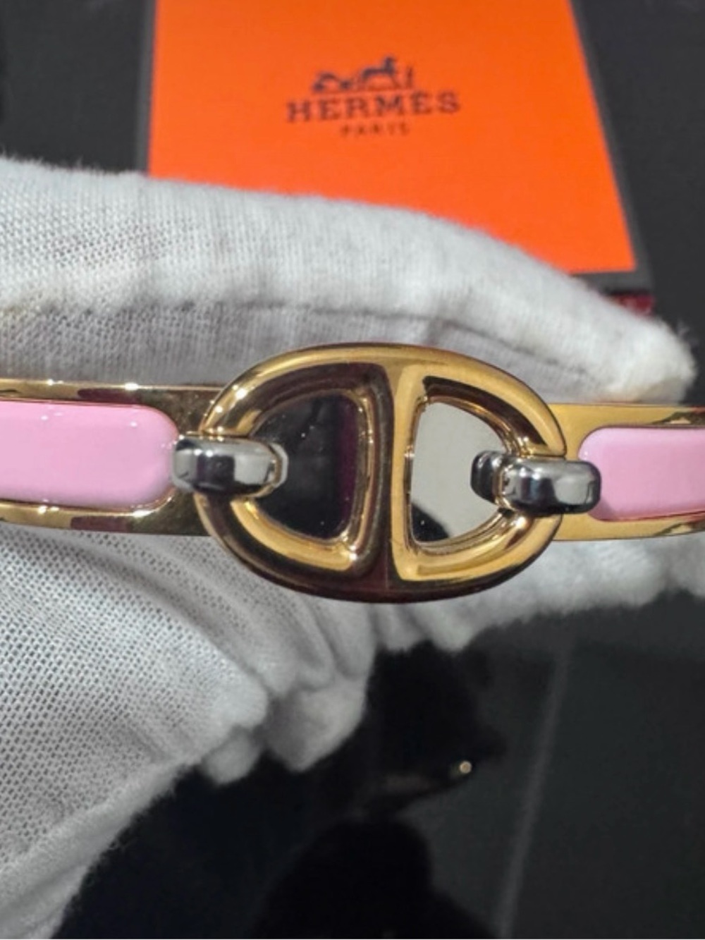 Hermes Mini Clic Chaine d’Ancre Bracelet in Rose Enamel with Gold Hardware